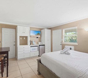 Silver Sands Key 