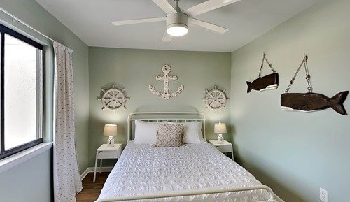 Condo (#7C - No Pets)