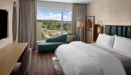 Deluxe Room, 1 King Bed