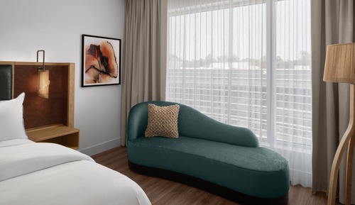 Room, 1 King Bed, Courtyard View