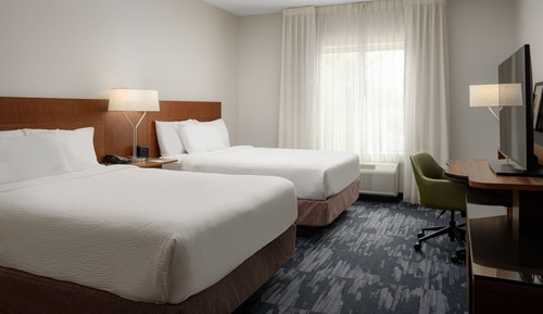 Room, 2 Queen Beds, Accessible Bathtub