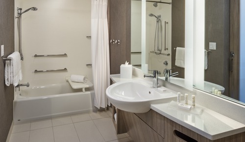Suite, 2 Queen Beds (Mobility Accessible, Roll-in Shower)
