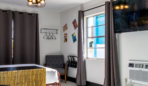 Cottage, 1 Queen Bed, Kitchenette, Marina View