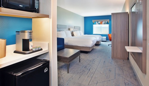 Room, Multiple Beds, Accessible (Communications, Mobility, Access Tub)