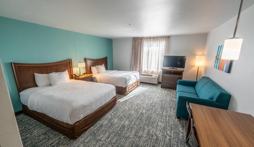 Suite, 2 Queen Beds, Non Smoking