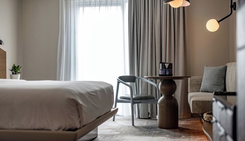Room, 1 King Bed, Balcony (Mobility Accessible, Roll-in Shower)
