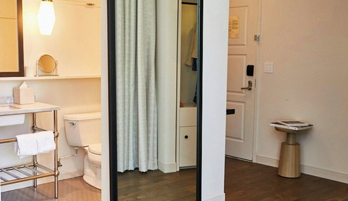 Studio Suite, 1 King Bed, River View
