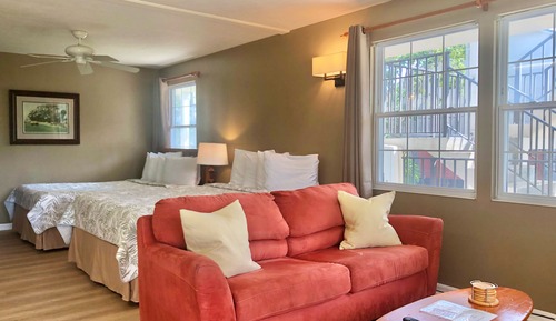 Double Room, 2 Queen Beds