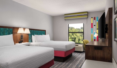 Two queen beds nonsmoking