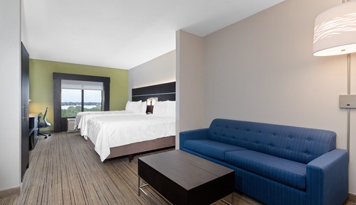 Suite, 1 Queen Bed, Accessible Bathtub