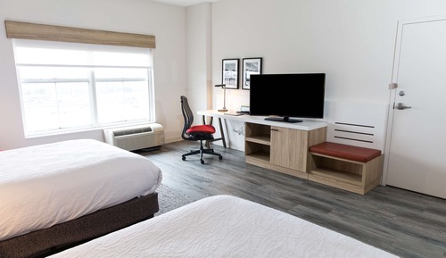 Deluxe Room, 2 Queen Beds