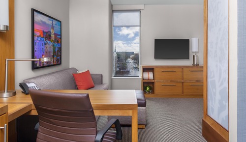 Room (2 Queen Beds and 1 Sofa Bed, View)
