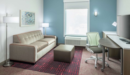 Suite, 1 King Bed, Accessible, Bathtub