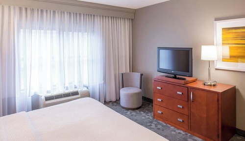 Suite, 1 Bedroom, Hearing Accessible