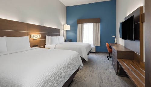 Standard Room, 2 Queen Beds (310 Sq Ft)