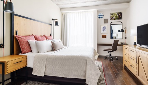 Premium Room