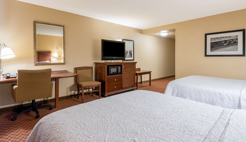 Room, 2 Queen Beds, Accessible (Hearing)