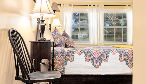 Standard Room, 1 Queen Bed, Accessible
