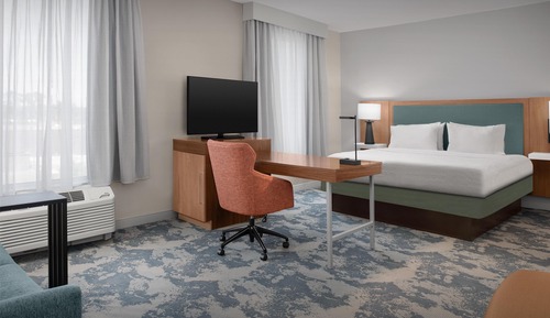 Studio, 1 King Bed, Non Smoking, Refrigerator & Microwave (Wet Bar)