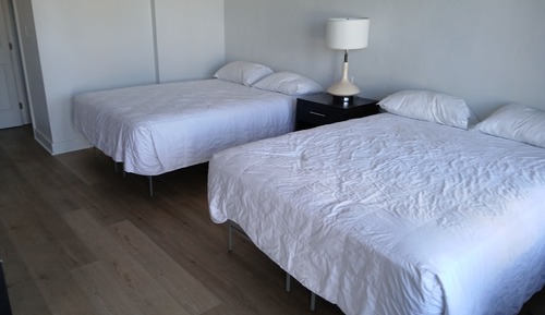 Comfort Room, 2 Double Beds, Non Smoking, Pets Allowed