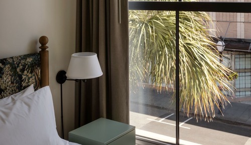 Room, 1 King Bed, Mobility Accessible