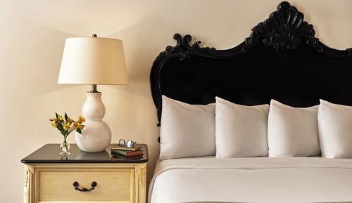 Luxury Suite, 1 King Bed, Balcony