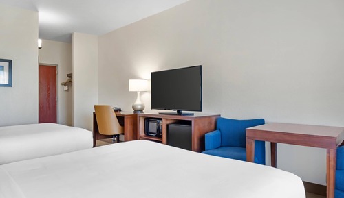 Standard Room, 2 Queen Beds, Non Smoking