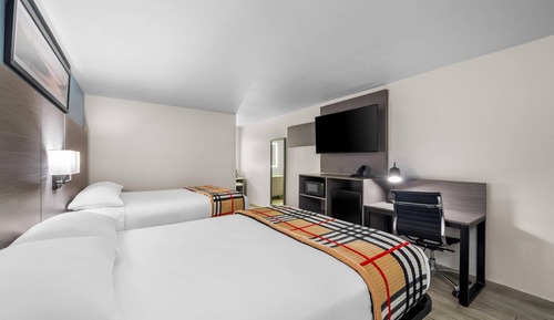 Room, 2 Queen Beds, Non Smoking