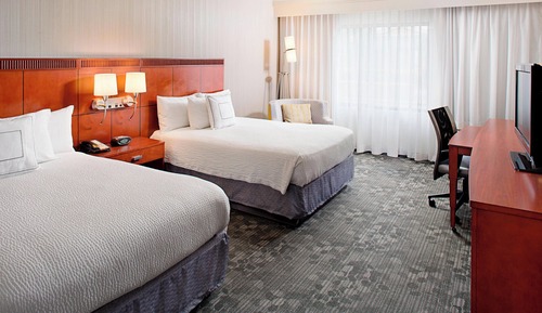 Room, 2 Double Beds (Mobility/Hearing Accessible, Tub)
