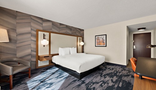 Room, 1 King Bed, Accessible Bathtub