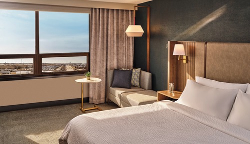 Standard Room, 1 King Bed (Communications, Bath Shower Combo)