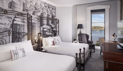 Standard Room, 2 Queen Beds, Historic View