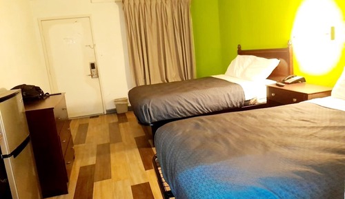 Standard Room, 2 Double Beds, Smoking
