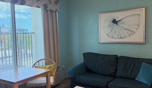 Room, 1 King Bed, Balcony, Ocean View