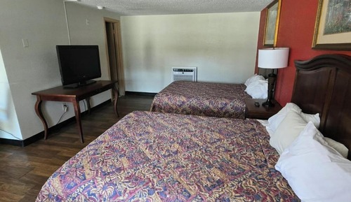 Room, 2 Queen Beds, Non Smoking
