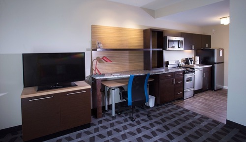Suite, 1 Bedroom (Hearing Accessible)