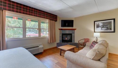 Junior King Suite