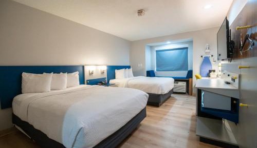 Queen Room with Two Queen Beds - Disability Access/Non-Smoking