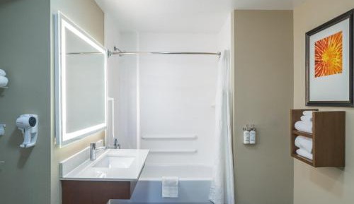 King Studio Suite