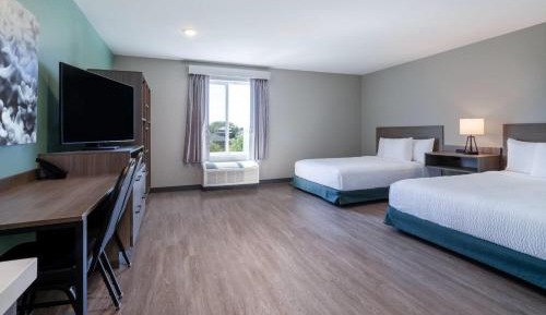 Suite with Two Queen Beds - Non-Smoking