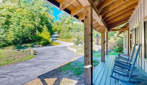 Four-Bedroom Vacation Home