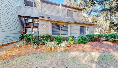 Three-Bedroom Vacation Home 