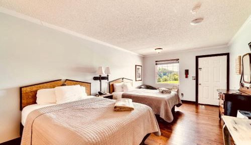 Queen Room with Two Queen Beds