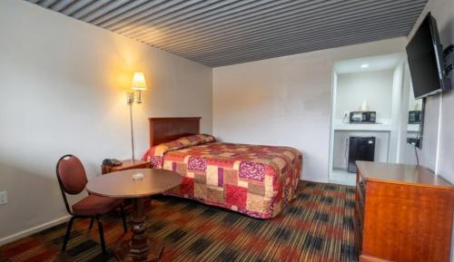 Queen Bed