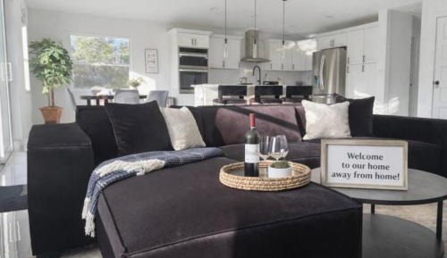 Three-Bedroom Vacation Home 