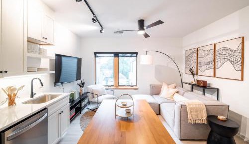 One-Bedroom Suite