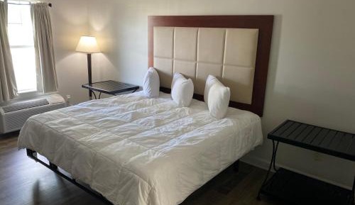 Single Room with Bathroom