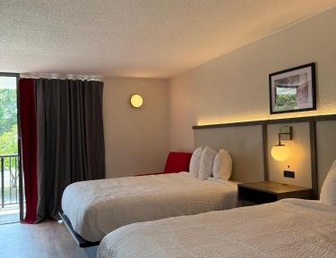 Double Room with Two Double Beds - Non-Smoking