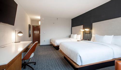 Double Room with Two Double Beds and Bathtub - Mobility Access/Hearing Accessible
