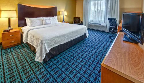 King Room - Hearing Accessible